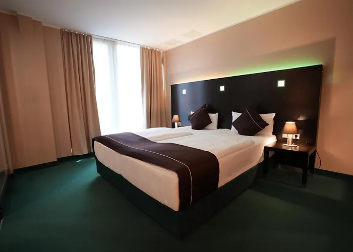 Lumiere An Der Messe By Ans Hotel
