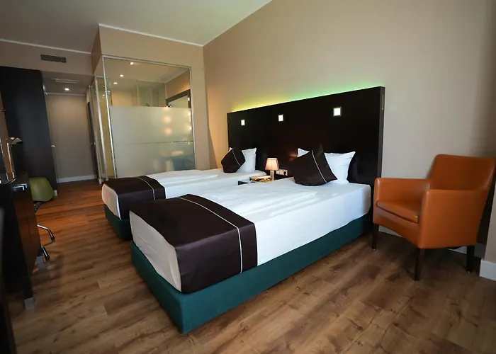 Lumiere An Der Messe By Ans Hotel 4*