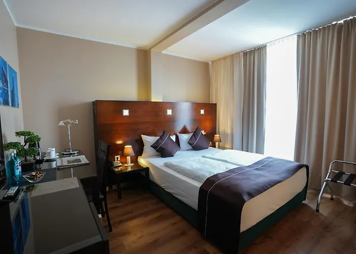 Lumiere An Der Messe By Ans Hotel Frankfurt am Main