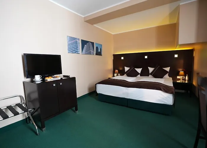Hotel Lumiere An Der Messe By Ans