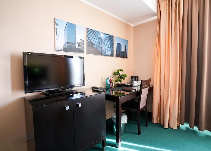 Hotel Lumiere An Der Messe By Ans