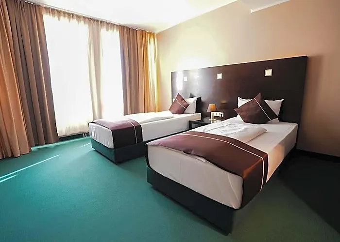Lumiere An Der Messe By Ans Hotel 4*